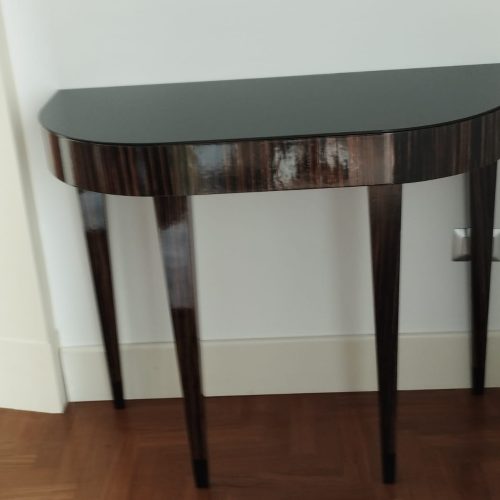 Consolle verniciata nera