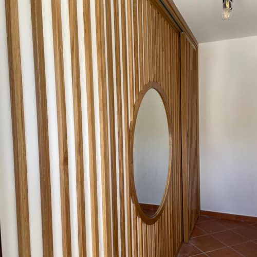 Vetrata con specchio centrale