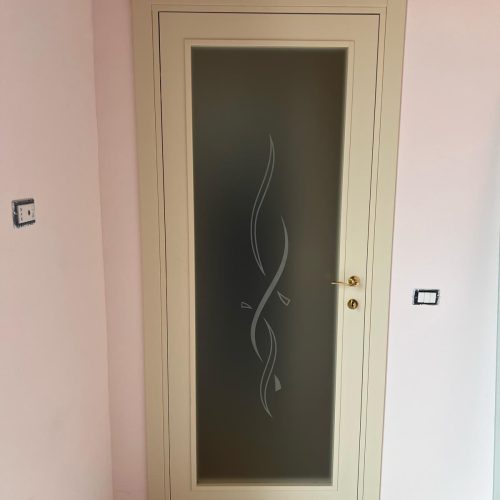Porte laccate avorio - Nusco Varcaturo